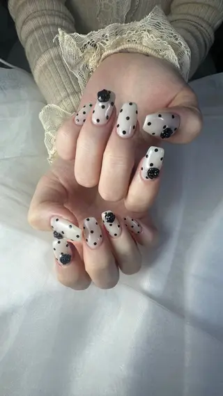 ネイル うにゃねいる🌷 Mayaのネイルデザイン