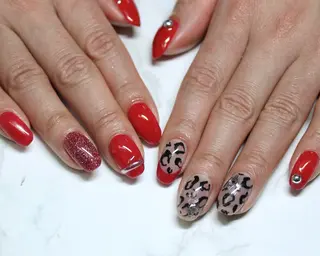 ネイル レイジー スワンのネイルデザイン