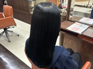 セミロング カラー ⛄️カラーモデル /艶カラー/あい⛄️のヘアスタイル