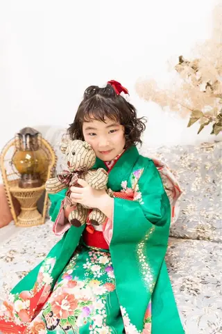 キッズ 野咲き 美容室のマツエク・マツパデザイン