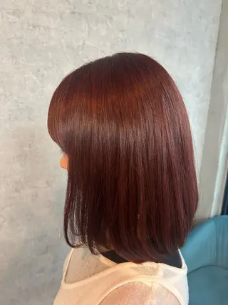 ミディアム 裾分 華子のヘアスタイル