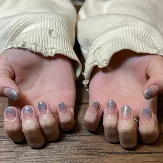 ネイル HENRIETTA NAILSALONのネイルデザイン