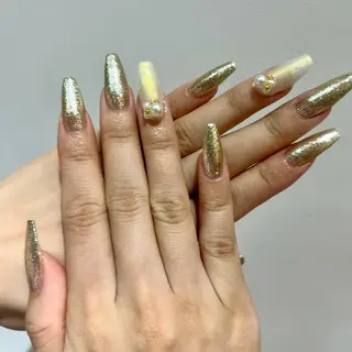 ネイル share所属・. yurieのネイルデザイン