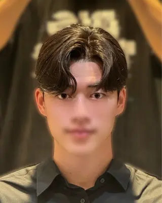 ショート パーマ メンズ YUKI🇰🇷 カルマ／ダウンパーマのヘアスタイル