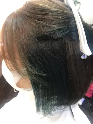 ショート カラー 桧山 真のヘアスタイル