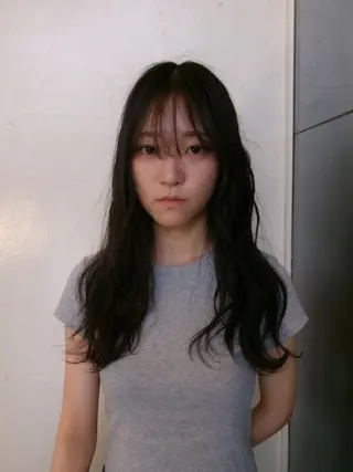 セミロング ニワ/レイヤーカット /透明感カラー💎のヘアスタイル