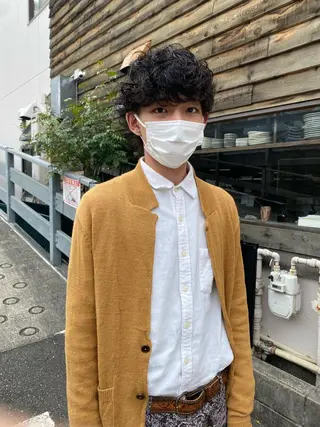 パーマ メンズ 🍀透明感抜群🍀/ ハイトーンカラーのヘアスタイル