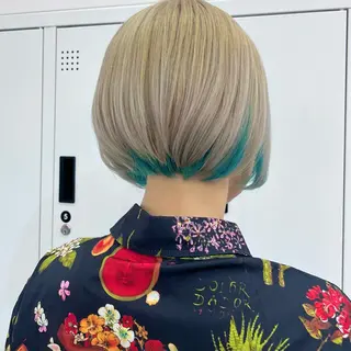 ショート カラー ヘアアレンジ 𝐠𝐢𝐫𝐥𝐲 𝐦𝐨𝐝𝐞🖤のヘアスタイル