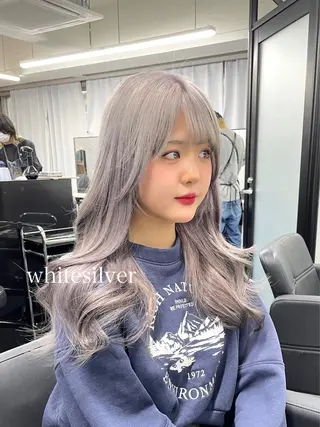セミロング カラー エクステ🩵ブリーチ 韓国ヘア🩵KAEのヘアスタイル