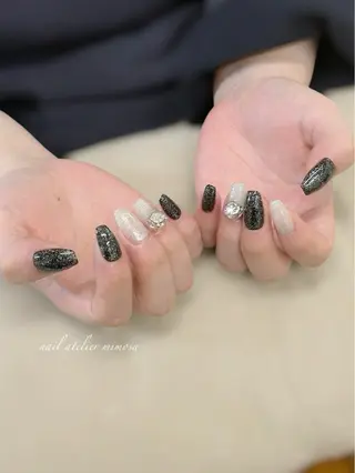 ネイル アトリエ ミモザ所属・いまむら あかりのネイルデザイン