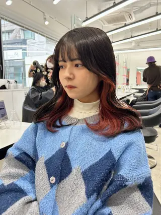 ロング カラー エフェクトブリーチ／ レイヤーカット／翔のヘアスタイル