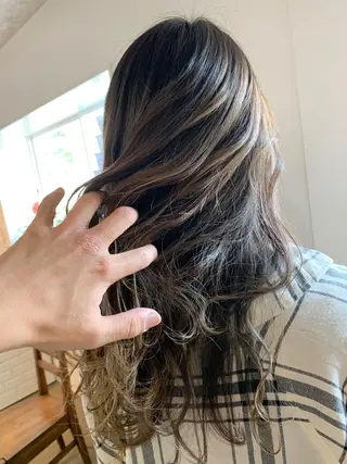 ロング Welila by haku所属・Yuuki ウェリラバイハクのヘアスタイル