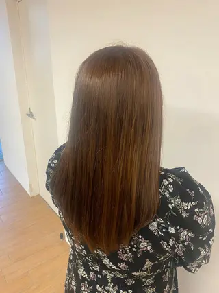 カラー 菊池唯愛 暖色カラー / メンズカットのヘアスタイル