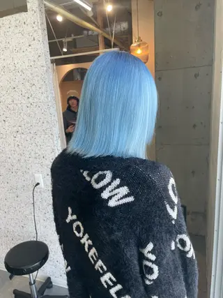 ミディアム 有人/バレイヤージュ /シャドールーツのヘアスタイル