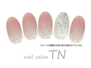 ネイル 矢川 まどかのネイルデザイン