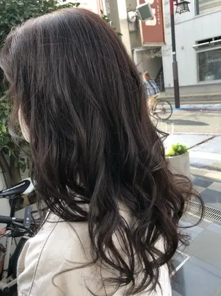 ロング カラー 山崎 絵莉香のヘアスタイル