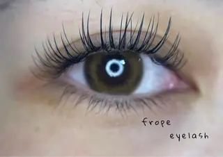 マツエク・マツパ salone Regina所属・Regina（レジー ナ）nanahoのマツエク・マツパデザイン