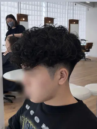 ミディアム パーマ メンズ Koki/ メンズパーマ特化のヘアスタイル