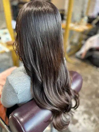 ロング カラー 縮毛矯正／レイヤー／ 🌼mizukiのヘアスタイル