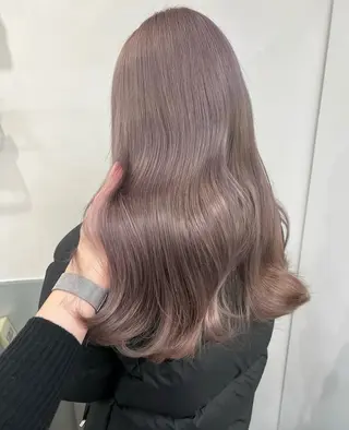 セミロング カラー Lavire所属・レイヤーカット/韓国 /ハイトーン/amiのヘアスタイル