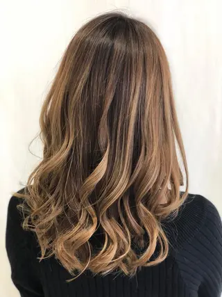 セミロング 山本瑞己 （ヤマモトミズキ）のヘアスタイル