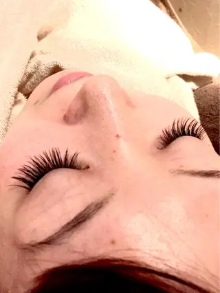 マツエク・マツパ GRACE所属・磯見 歩未のマツエク・マツパデザイン