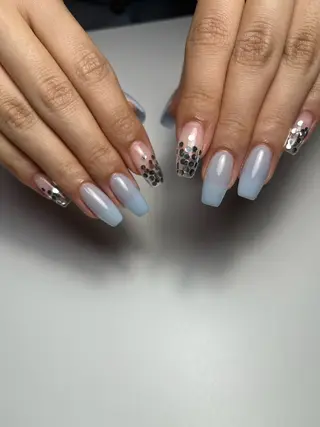 ネイル le'a所属・miya .のネイルデザイン