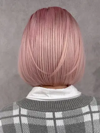 ミディアム カラー ブリーチ/エクステ LOWRL【ロウル】のヘアスタイル