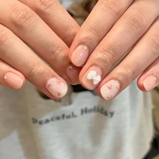ネイル Momone ／渋谷／パラジェルのネイルデザイン