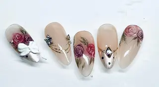 ネイル AngelChris ビューティーサロンのネイルデザイン