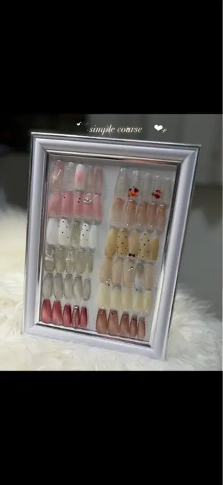 ミディアム soin.nail aiのネイルデザイン