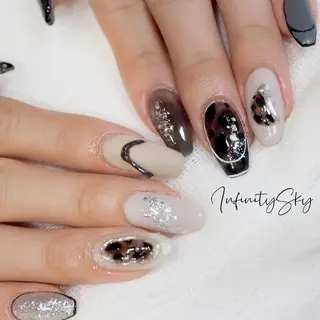 ネイル infinity skyのネイルデザイン