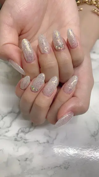 ネイル はな💎ネイル ワンホン、長さ出しのネイルデザイン