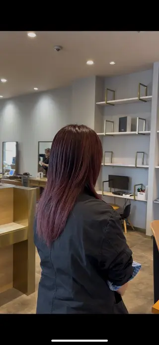 カラー 手塚 大斗のヘアスタイル