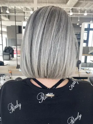 ショート カラー パーマ ヘアアレンジ ネイル マツエク・マツパ アイブロウ 井上 一平のヘアスタイル