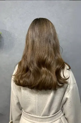 ロング カラー chouette/ 根本優希のヘアスタイル