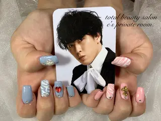 ネイル LAVISH nail salonのネイルデザイン