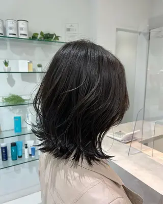 ミディアム カラー Bellpo所属・磯山 直貴のヘアスタイル