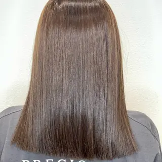 セミロング カラー ViVi by freedomのヘアスタイル