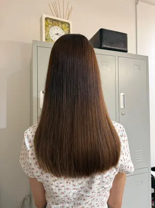 セミロング 似合わせカット🫧 🍒艶カラーのヘアスタイル