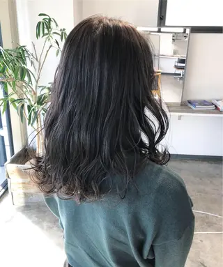 ミディアム カラー ハイトーン/レイヤー /ケアブリーチ石川治のヘアスタイル