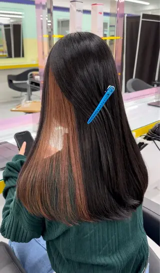 ロング 肌なじみベージュ 🦋azu🦋のヘアスタイル