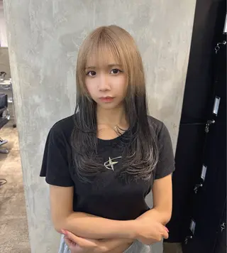 セミロング カラー ザクザクレイヤー 🍀/ブリーチ/小田のヘアスタイル