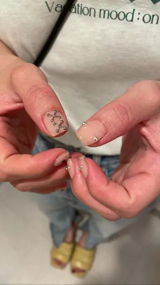 ネイル Ami 🦥のネイルデザイン