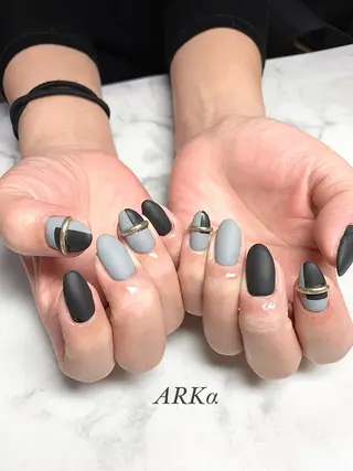 ミディアム ネイル Nailsalon ARKαのネイルデザイン