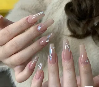 ネイル u1salon所属・ゆい ユイのネイルデザイン