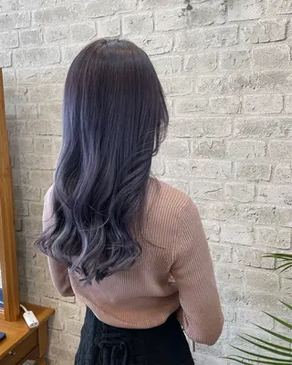 カラー アトレル Ihoのヘアスタイル