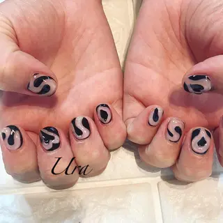 ネイル UrakoNail 《nail》のネイルデザイン