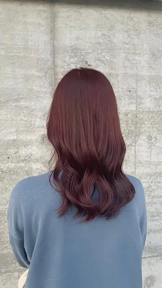 セミロング カラー alu所属・マキノ キョウカのヘアスタイル