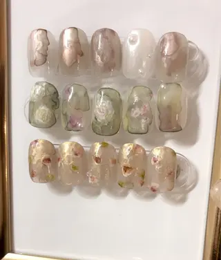 ネイル Elio所属・Elio 国泰寺のネイルデザイン